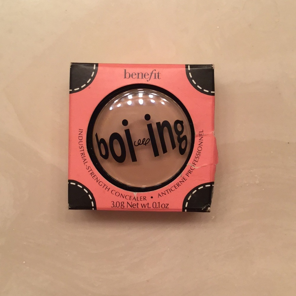Benefit Boi-ing Concealer in 02